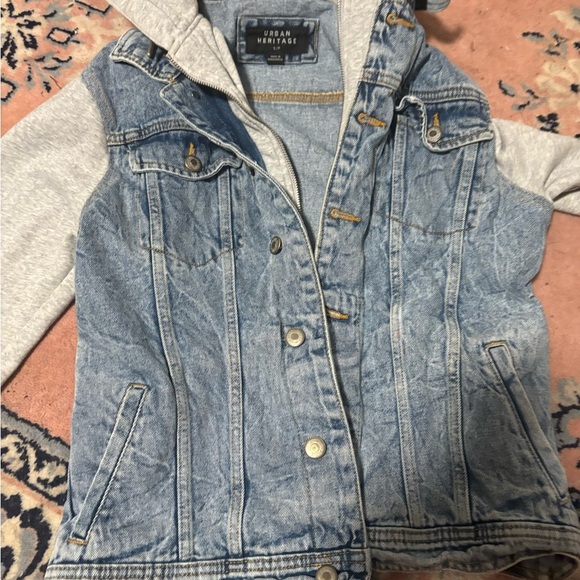 Urban Heritage Blue and Gray Denim Hoodie Jacket - Picture 4 of 9